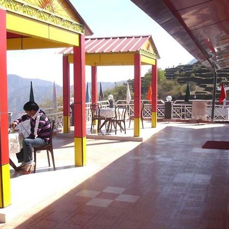 Hotel Crystal Palace Dhanaulti Buitenkant foto