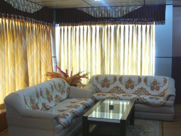 Hotel Crystal Palace Dhanaulti Buitenkant foto